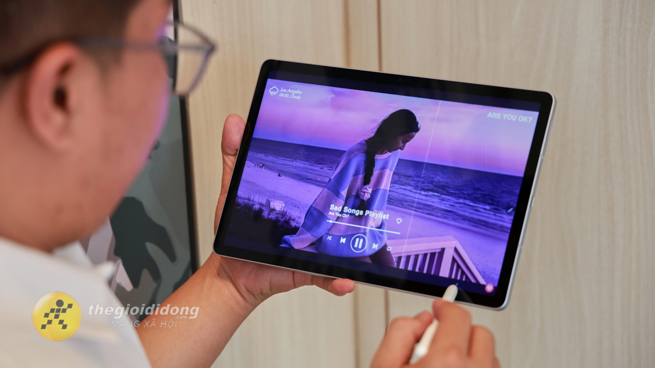 Trên Tay Samsung Galaxy Tab S10 Lite: Thiết Kế Cao Cấp, Exynos 1380 Ổn Định, Tích Hợp Sẵn S-Pen Trên Tay Samsung Galaxy Tab S10 Lite: Thiết Kế Cao Cấp, Exynos 1380 Ổn Định, Tích Hợp Sẵn S-Pen