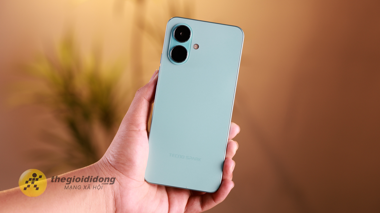 Tecno Spark Go 2 Tecno Spark Go 2