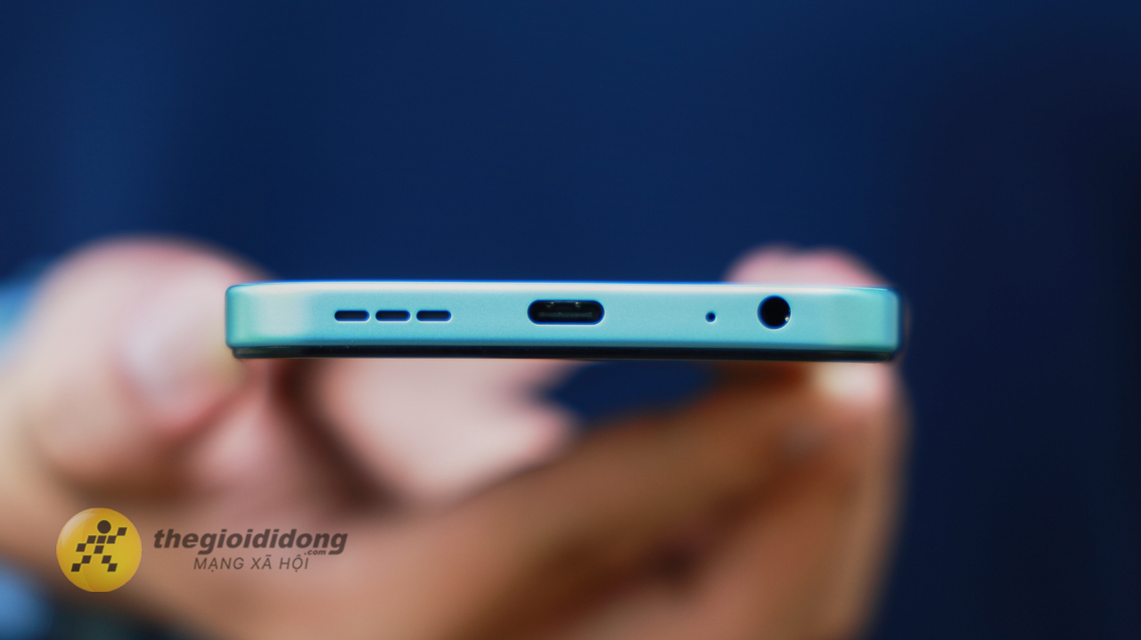 Trên Tay Tecno Spark Go 2: Màn Hình 120 Hz, Pin Lớn 5.200 Mah Mà Giá Chỉ 1.89 Triệu Đồng Trên Tay Tecno Spark Go 2: Màn Hình 120 Hz, Pin Lớn 5.200 Mah Mà Giá Chỉ 1.89 Triệu Đồng