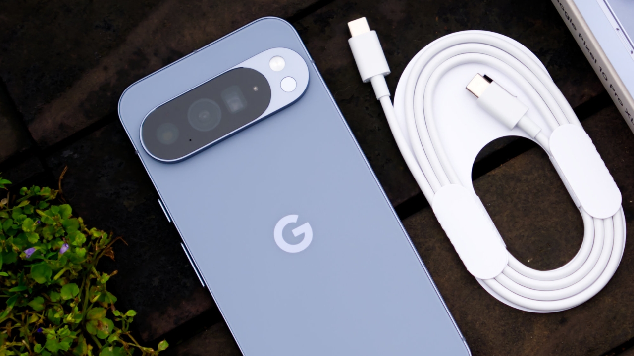 Trên Tay Google Pixel 10 Pro Xl: Thiết Kế Không Đổi, Chip Tensor G5 Chuyên Ai, Camera 50 Mp Đỉnh Cao Trên Tay Google Pixel 10 Pro Xl: Thiết Kế Không Đổi, Chip Tensor G5 Chuyên Ai, Camera 50 Mp Đỉnh Cao