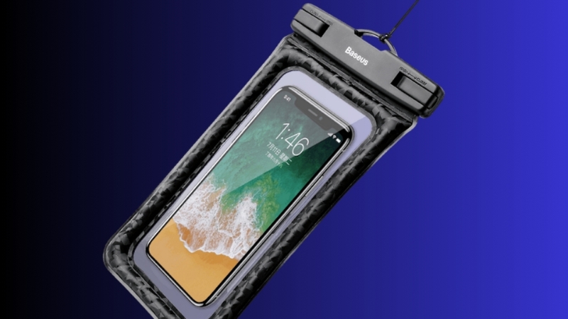 D&ugrave;ng t&uacute;i hoặc ốp lưng chống nước cho iPhone