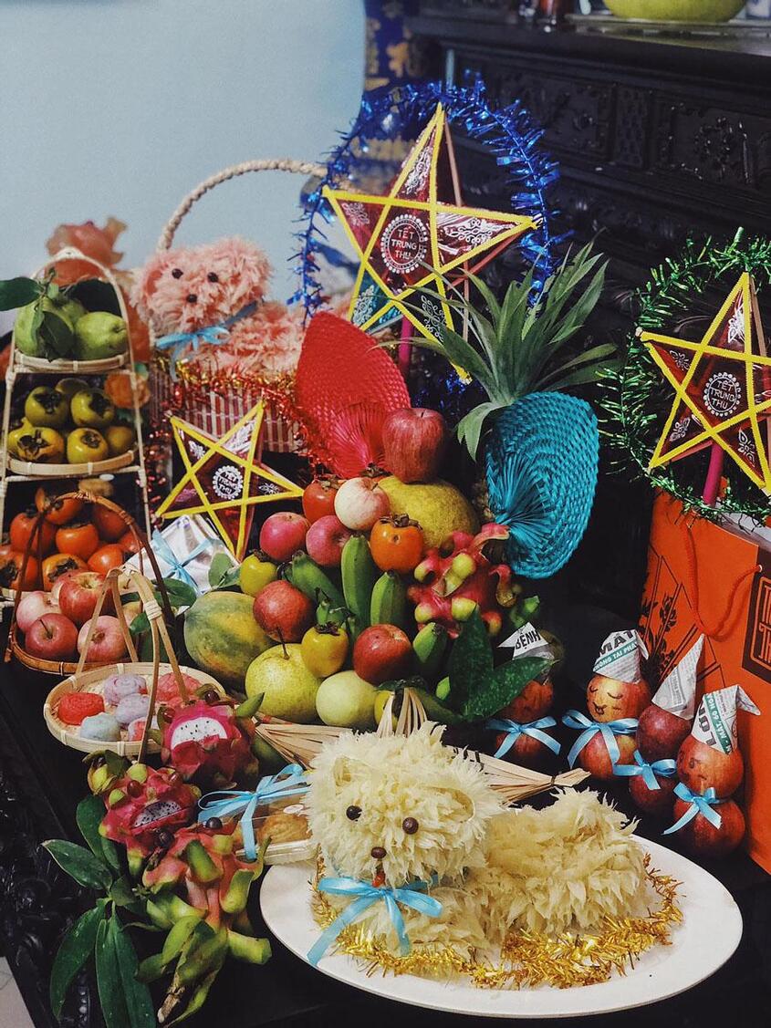 Mẫu trang trí mâm cỗ trung thu đơn giản 17