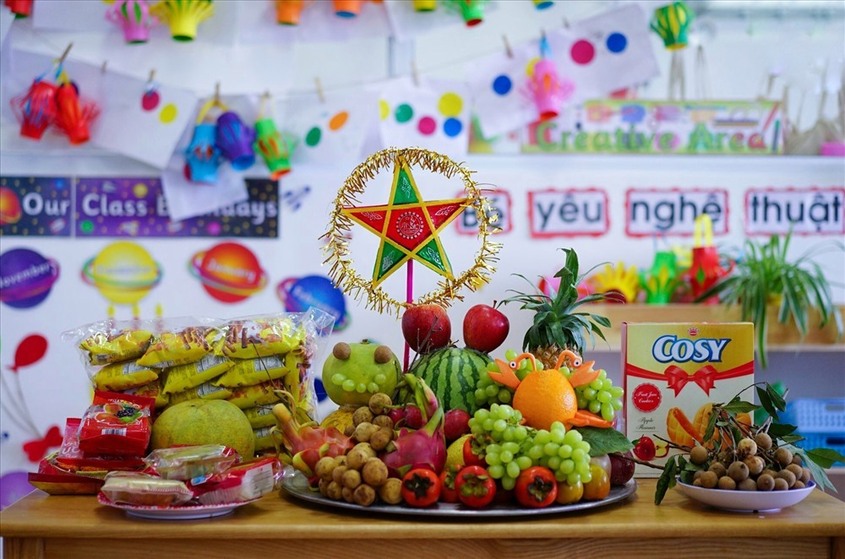 Mẫu trang trí mâm cỗ trung thu đơn giản 2