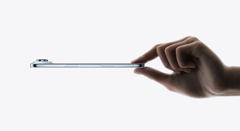 Điểm đặc biệt nhất của iPhone Air là thiết kế siêu mỏng và siêu nhẹ