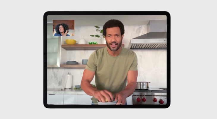Hãy đảm bảo nguồn sáng ở phía đối diện bạn để camera nhận diện gương mặt tốt nhất Hãy đảm bảo nguồn sáng ở phía đối diện bạn để camera nhận diện gương mặt tốt nhất