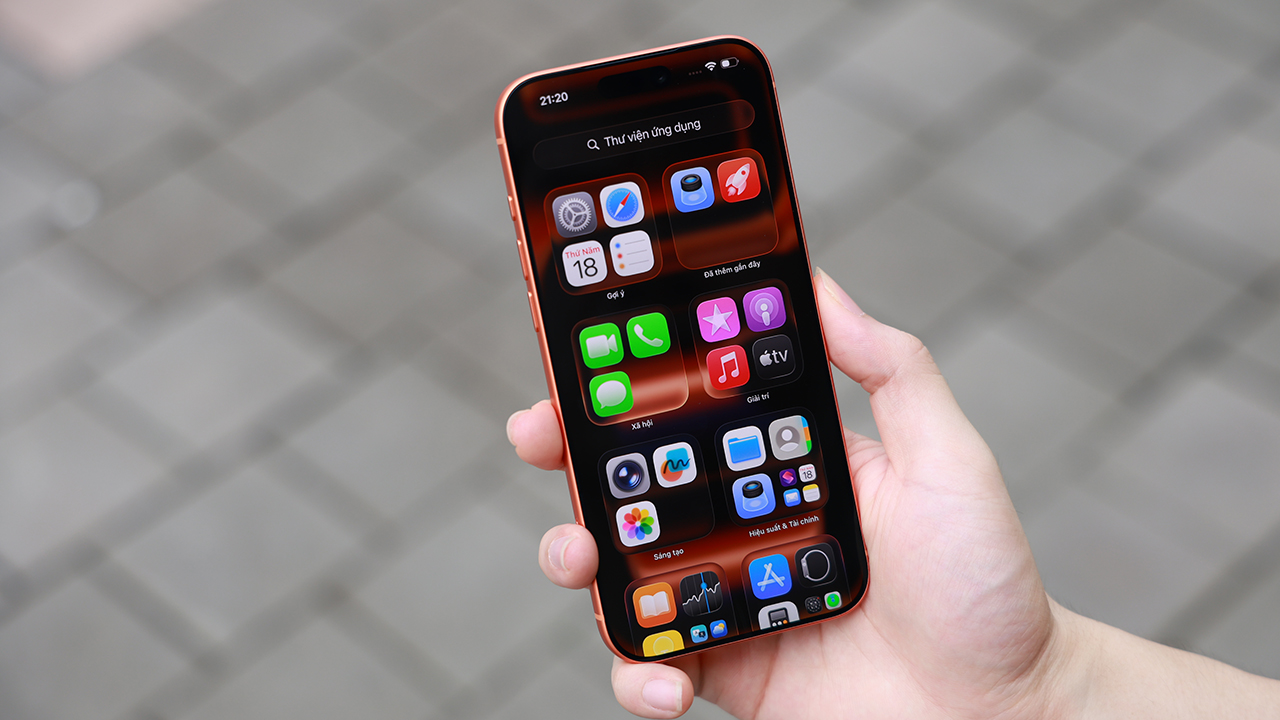 Trên tay iPhone 17 Pro Max