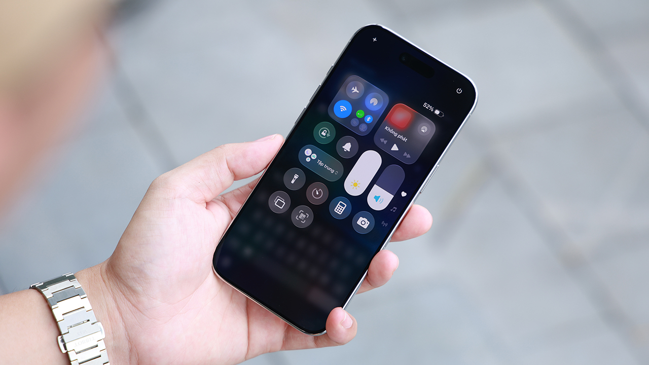 Trên tay iPhone Air