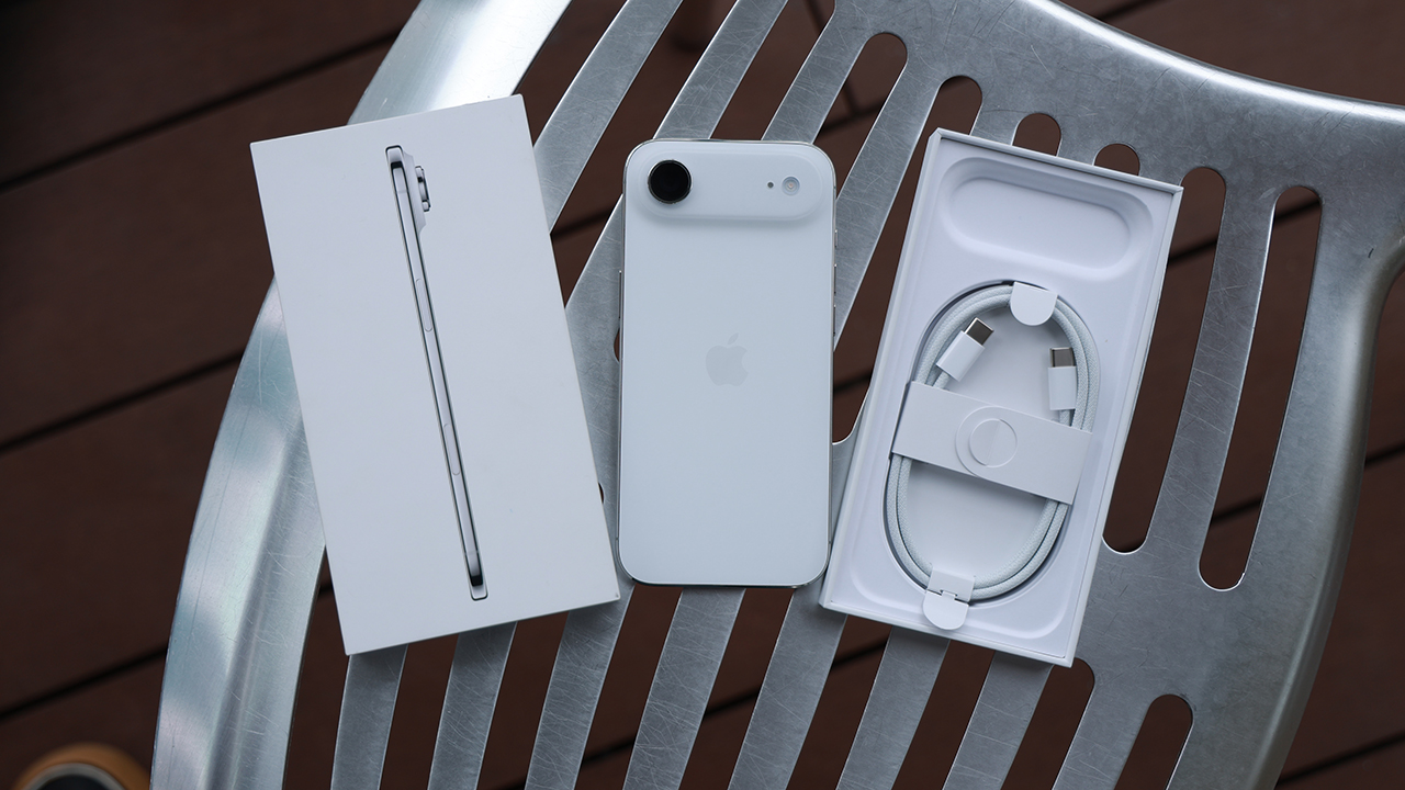 Trên tay iPhone Air
