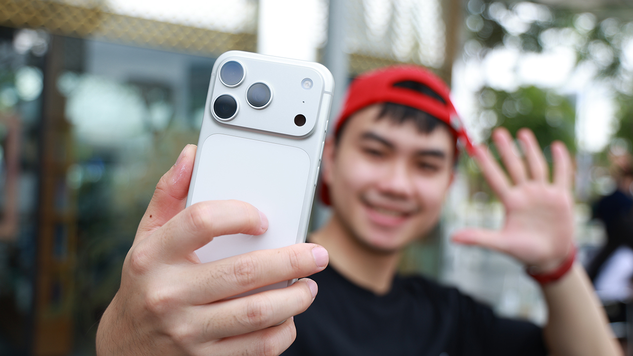 Trên tay iPhone 17 Pro