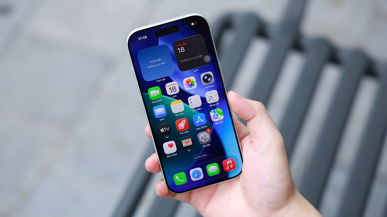 Trên tay iPhone 17 Pro