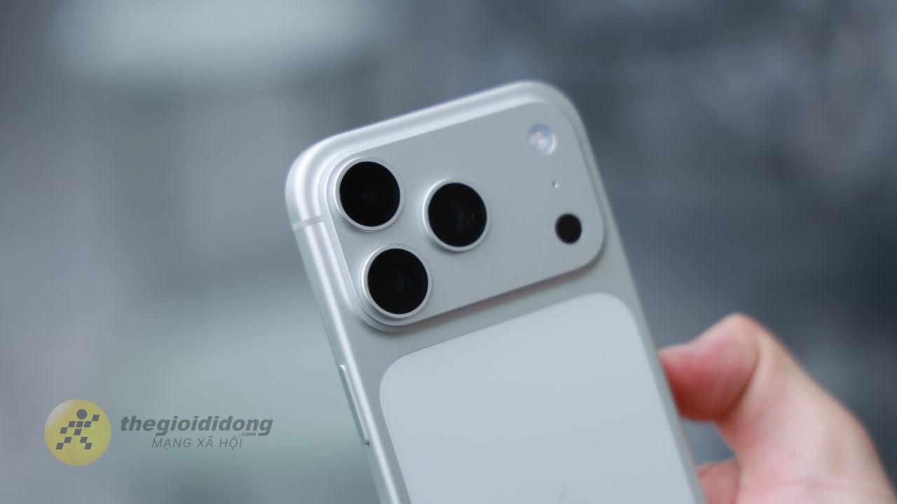 Trải nghiệm nhanh camera iPhone 17 Pro: Chụp đẹp, camera zoom quang 4x chi tiết tốt