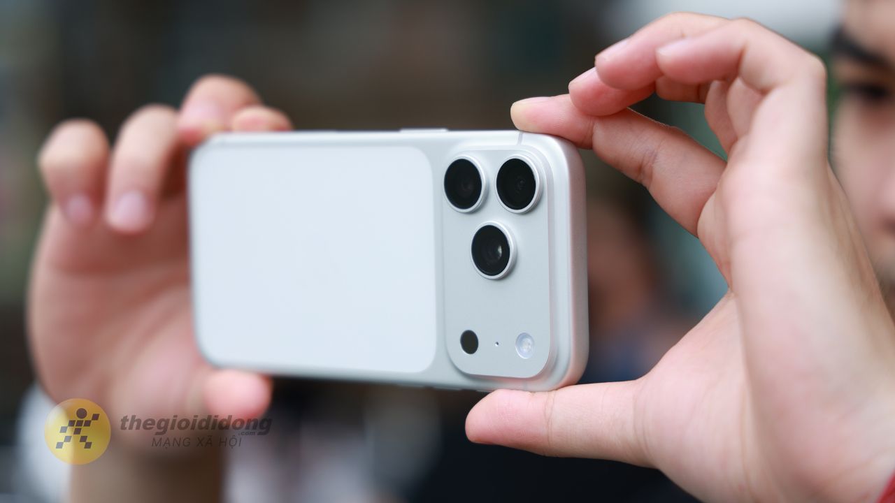 Trải nghiệm nhanh camera iPhone 17 Pro: Chụp đẹp, camera zoom quang 4x chi tiết tốt