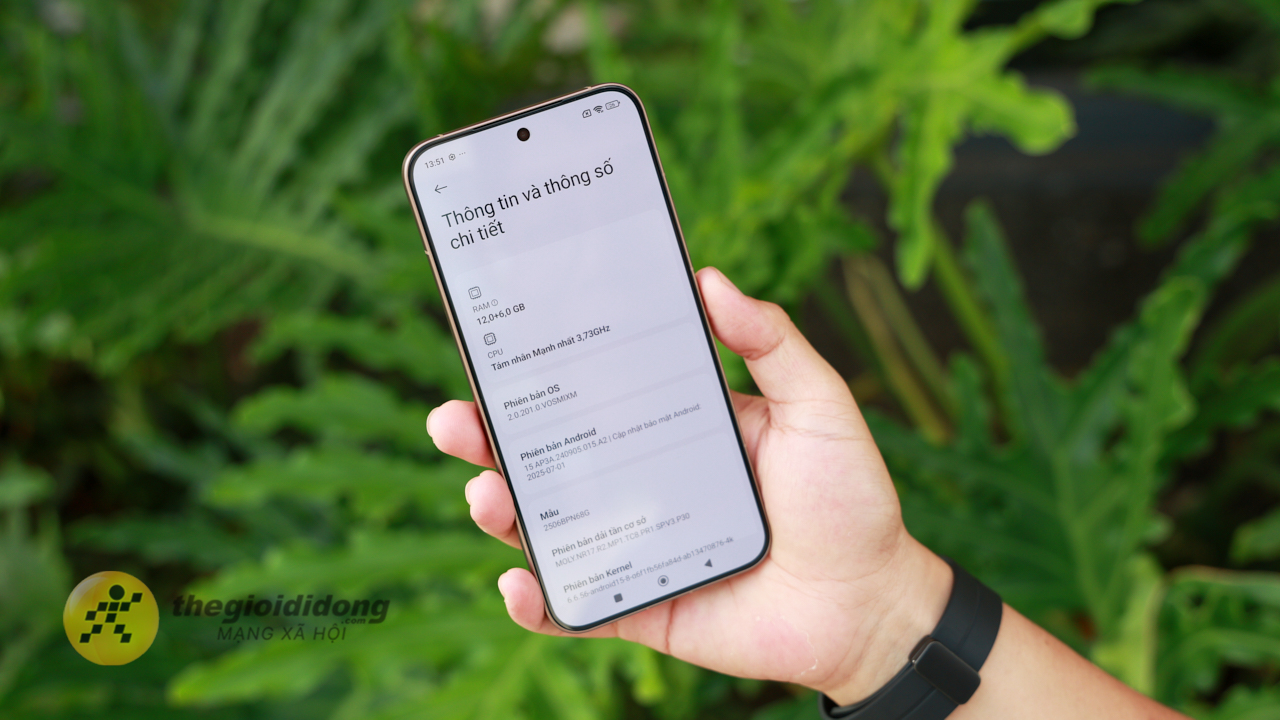 Mở Hộp Và Trên Tay Xiaomi 15T Pro Mới Nhất: Thiết Kế Cao Cấp, Chip Dimensity 9400+, Camera Leica 50 Mp Mở Hộp Và Trên Tay Xiaomi 15T Pro Mới Nhất: Thiết Kế Cao Cấp, Chip Dimensity 9400+, Camera Leica 50 Mp