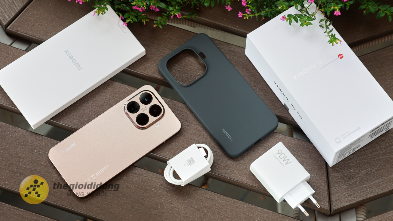 Mở Hộp Và Trên Tay Xiaomi 15T Pro Mới Nhất: Thiết Kế Cao Cấp, Chip Dimensity 9400+, Camera Leica 50 Mp Mở Hộp Và Trên Tay Xiaomi 15T Pro Mới Nhất: Thiết Kế Cao Cấp, Chip Dimensity 9400+, Camera Leica 50 Mp