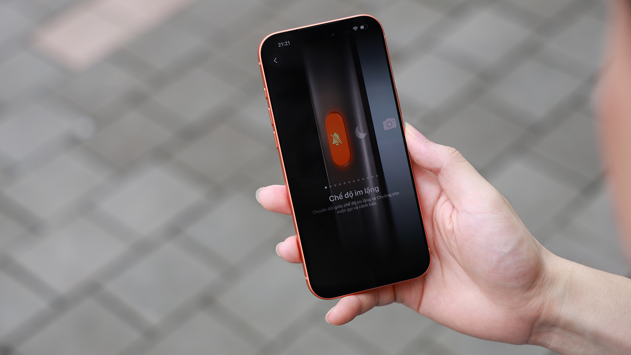 Cách bật/tắt màn hình 120Hz trên iPhone 17