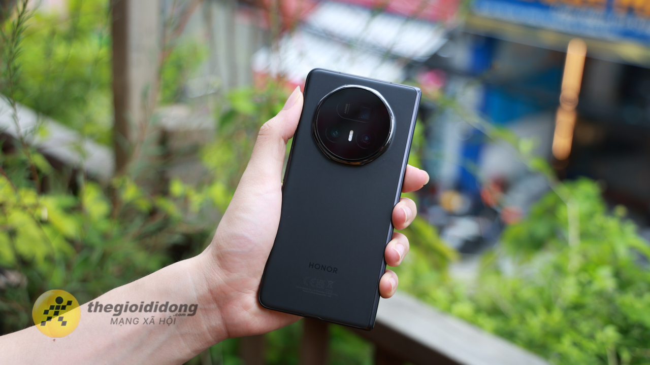 Trên Tay Honor Magic V5 Sớm Nhất Tại Việt Nam: Siêu Mỏng, Camera Ấn Tượng, Pin Lớn 5.820 Mah Trên Tay Honor Magic V5 Sớm Nhất Tại Việt Nam: Siêu Mỏng, Camera Ấn Tượng, Pin Lớn 5.820 Mah