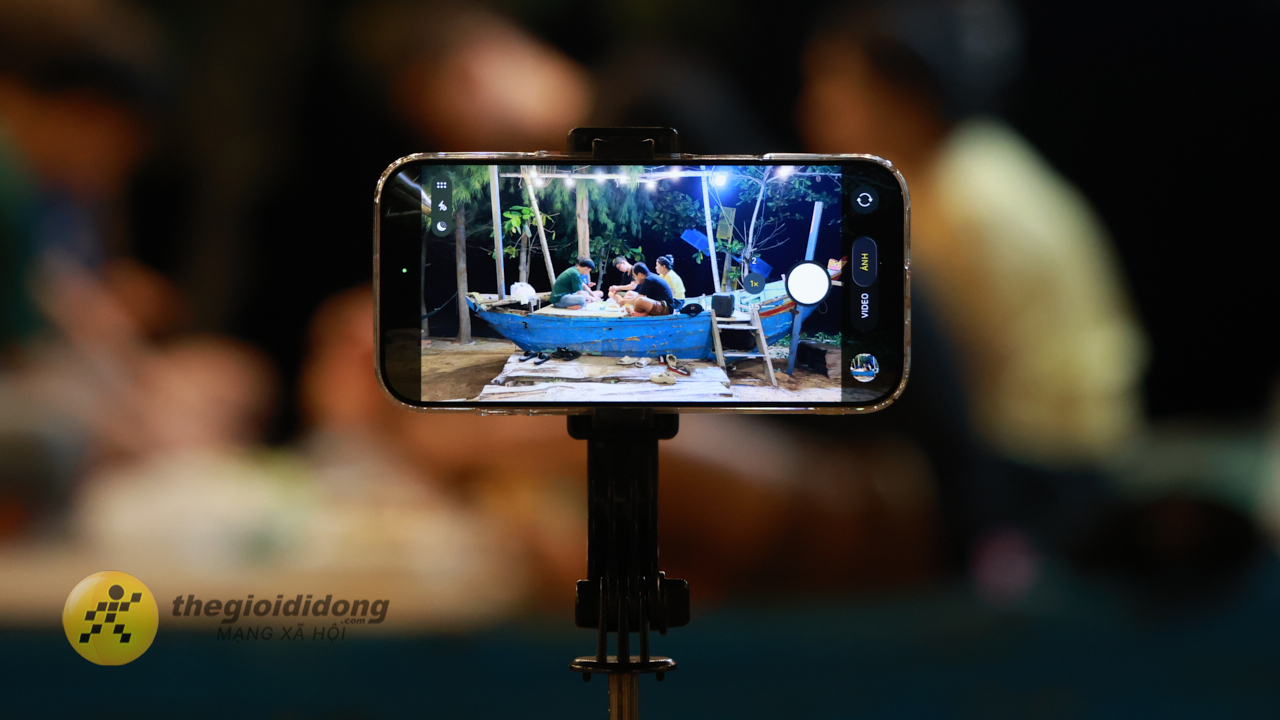 Đi Chơi Cuối Tuần Cùng Iphone 17 Thường: Liệu Mẫu Iphone 17 Có Đáng Mua? Đi Chơi Cuối Tuần Cùng Iphone 17 Thường: Liệu Mẫu Iphone 17 Có Đáng Mua?