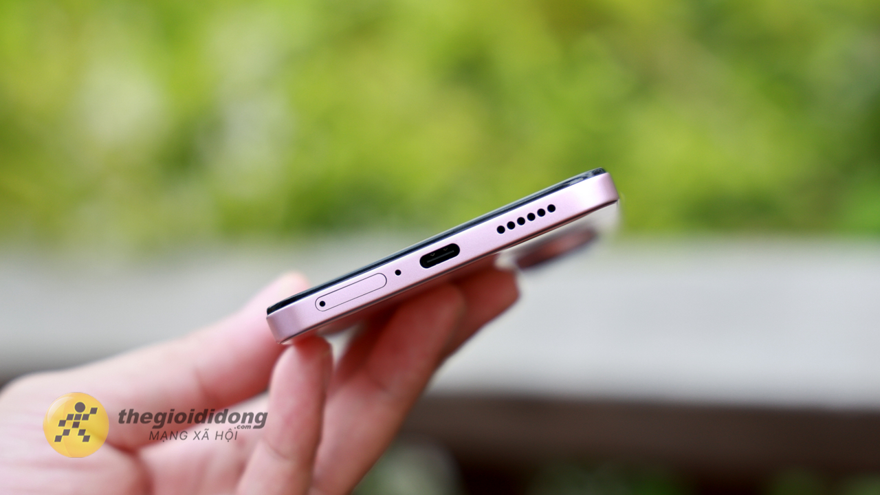 Trên Tay Vivo V60 Lite 5G: Thiết Kế Đẹp, Vi Xử Lý Mediatek Dimensity 7360, Pin Lớn 6.500 Mah Trên Tay Vivo V60 Lite 5G: Thiết Kế Đẹp, Vi Xử Lý Mediatek Dimensity 7360, Pin Lớn 6.500 Mah