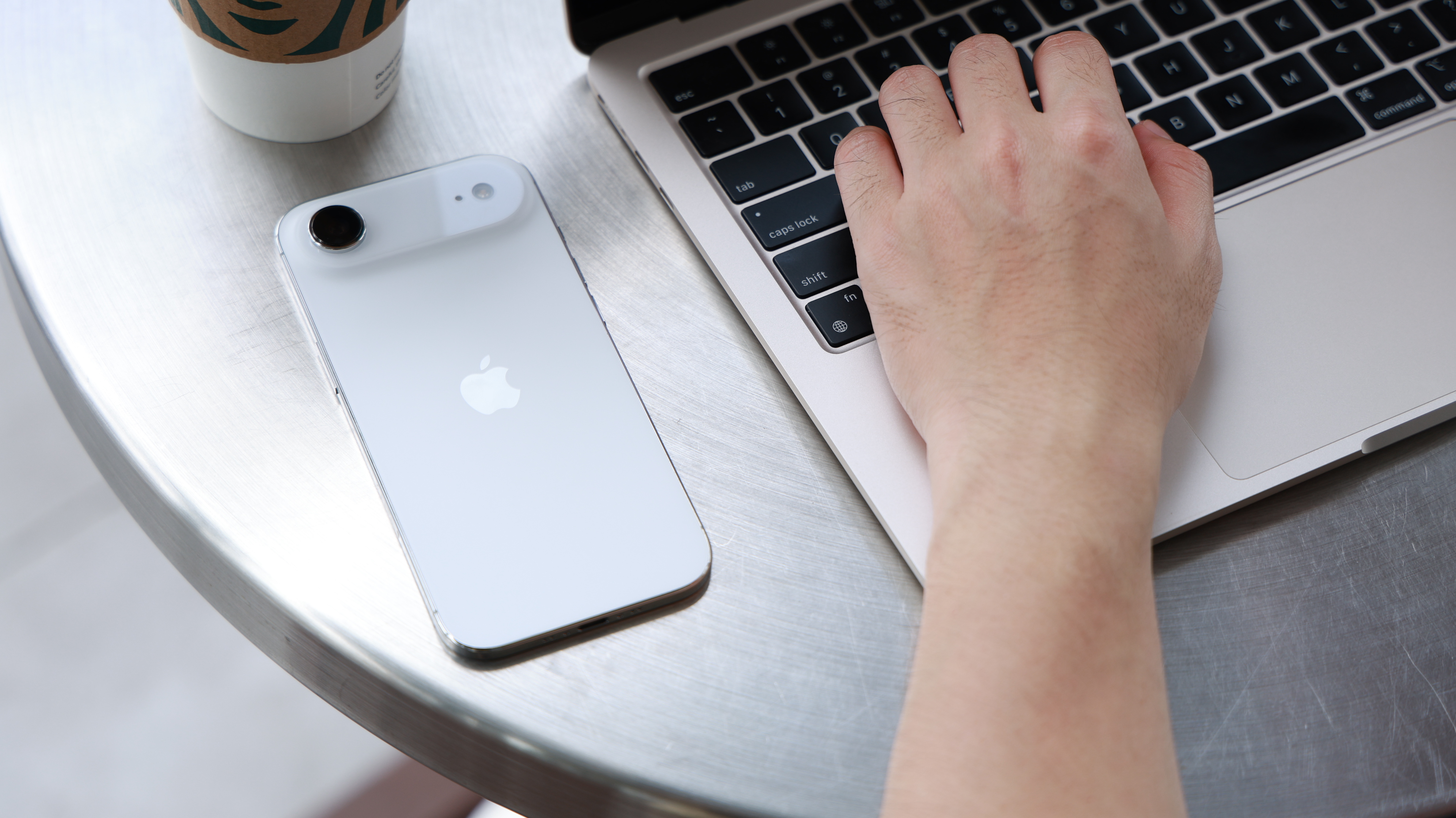 Cách bật giới hạn sạc pin trên iPhone