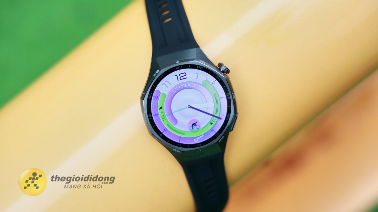 Trên Tay Huawei Watch Gt6 Pro: Thiết Kế Cao Cấp, Pin Trâu Đến 21 Ngày Trên Tay Huawei Watch Gt6 Pro: Thiết Kế Cao Cấp, Pin Trâu Đến 21 Ngày
