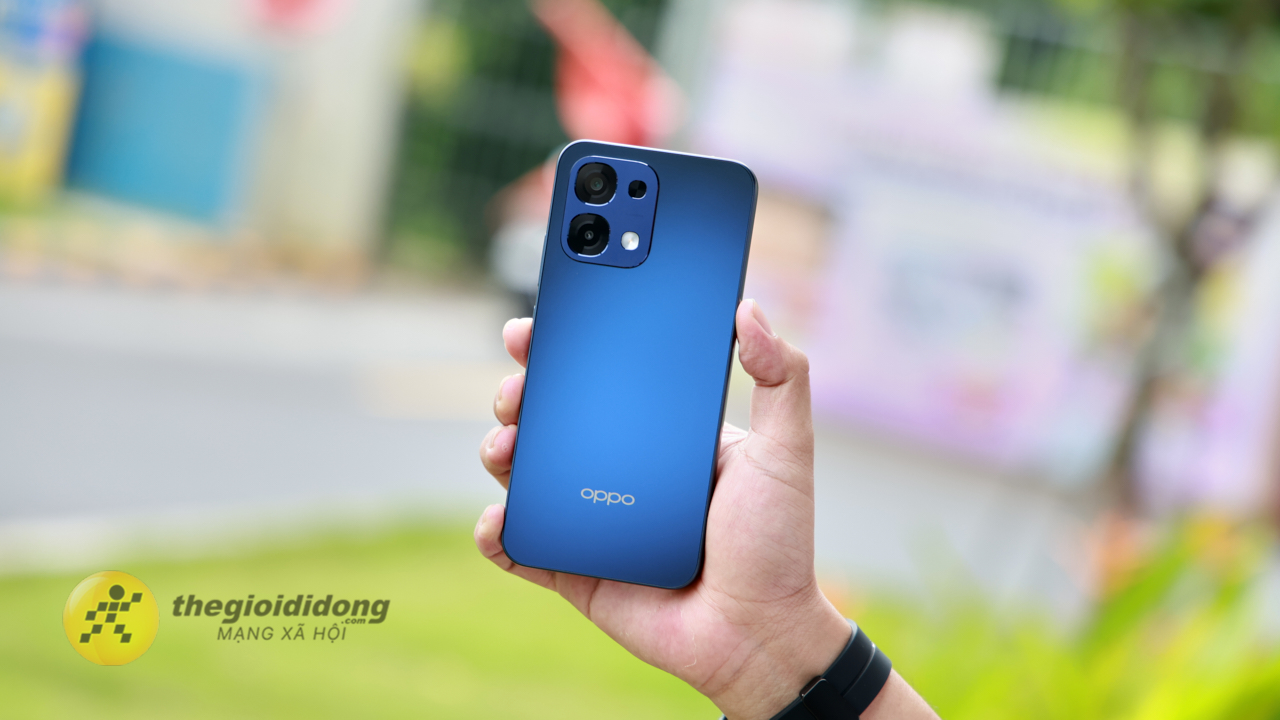 Trên Tay Oppo A6 Pro 5G: Thiết Kế Mới, Màn Amoled, Chip Dimensity 6300 Trên Tay Oppo A6 Pro 5G: Thiết Kế Mới, Màn Amoled, Chip Dimensity 6300