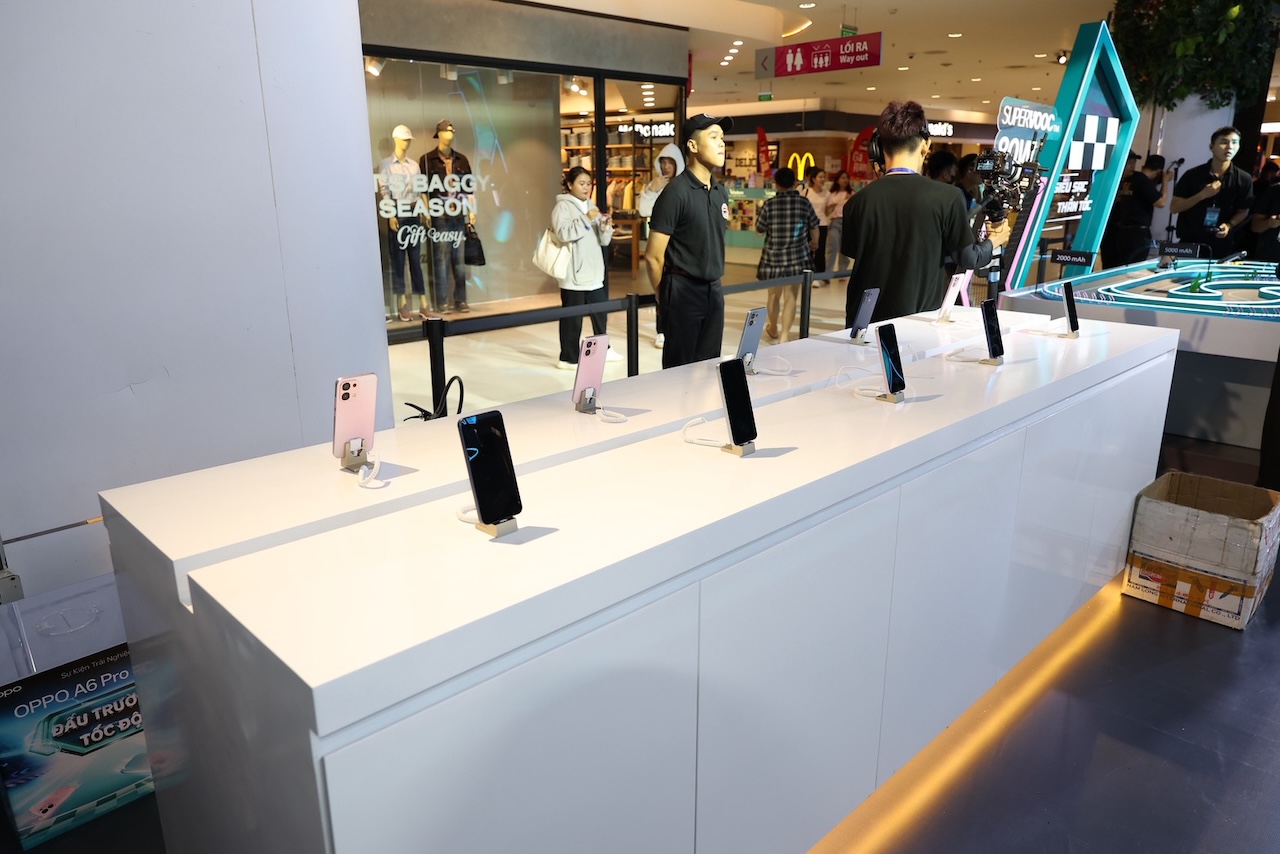 Oppo A6 Pro Series Oppo A6 Pro Series
