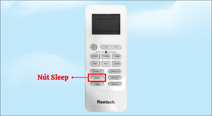 Nhấn nút Sleep hoặc biểu tượng mặt trăng trên remote để bật chế độ ngủ