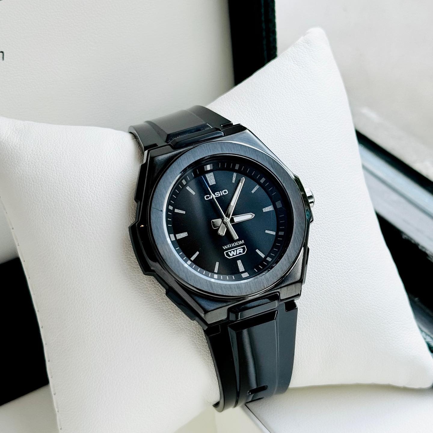 Để mình giúp các anh chọn mua đồng hồ dành tặng cho chị em ngày 20/10