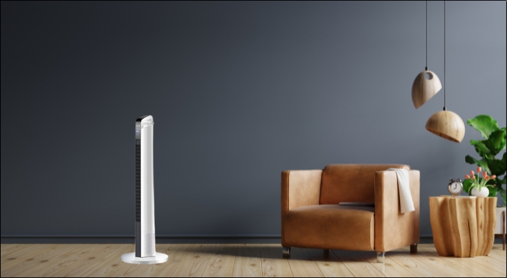 Quạt tháp FUJIHOME TF-12HE 48W với thiết kế dạng tháp đứng không cánh với tông màu trắng tinh tế, dễ dàng hòa hợp với mọi phong cách nội thất