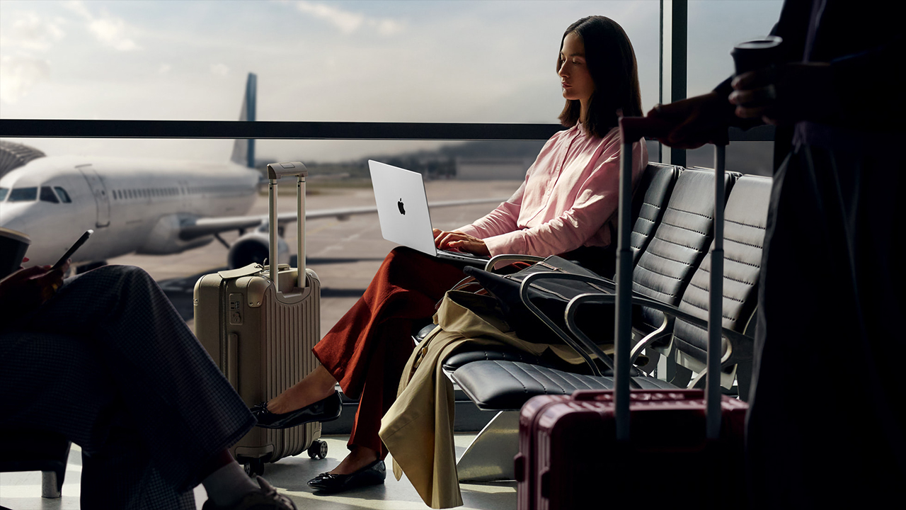 So sánh MacBook Pro M5 và M4 So sánh MacBook Pro M5 và M4