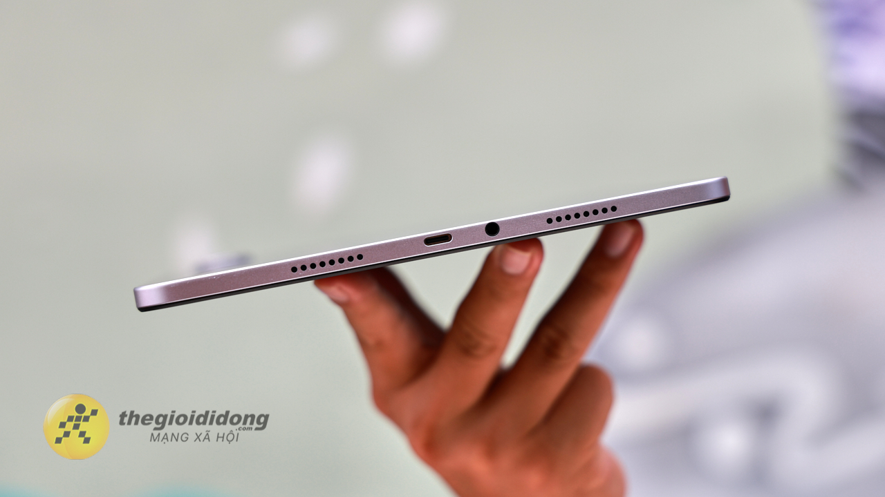 Trên tay Xiaomi Redmi Pad 2 Pro: Màn hình lớn 2.5K, chip mạnh mẽ Snapdragon 7s Gen 4 và kèm bàn phím Trên tay Xiaomi Redmi Pad 2 Pro: Màn hình lớn 2.5K, chip mạnh mẽ Snapdragon 7s Gen 4 và kèm bàn phím