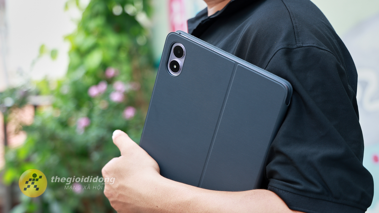 Trên tay Xiaomi Redmi Pad 2 Pro: Màn hình lớn 2.5K, chip mạnh mẽ Snapdragon 7s Gen 4 và kèm bàn phím Trên tay Xiaomi Redmi Pad 2 Pro: Màn hình lớn 2.5K, chip mạnh mẽ Snapdragon 7s Gen 4 và kèm bàn phím