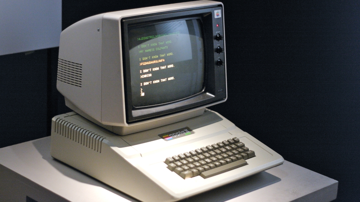 Apple II được giới thiệu Apple II được giới thiệu