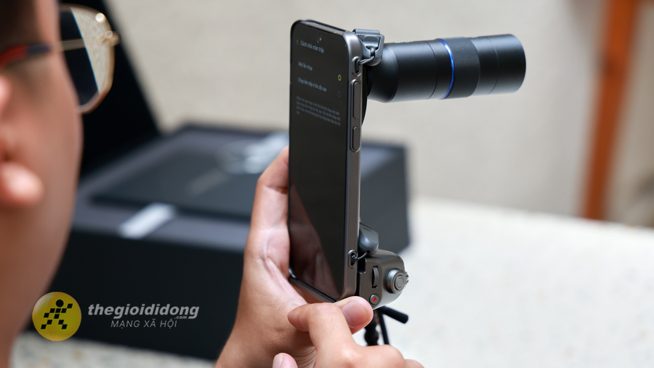 Trên Tay Vivo X300 Pro Và Bộ Photographer Kit Tại Việt Nam, Sự Kết Hợp Hoàn Hảo Dành Cho Dân Mê Nhiếp Ảnh Trên Tay Vivo X300 Pro Và Bộ Photographer Kit Tại Việt Nam, Sự Kết Hợp Hoàn Hảo Dành Cho Dân Mê Nhiếp Ảnh