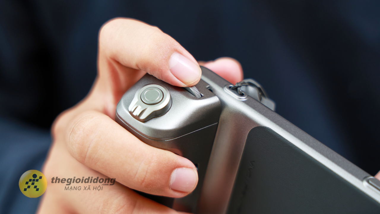 Trên Tay Vivo X300 Pro Tại Việt Nam Và Bộ Photographer Kit Đầy Đủ Trên Tay Vivo X300 Pro Tại Việt Nam Và Bộ Photographer Kit Đầy Đủ