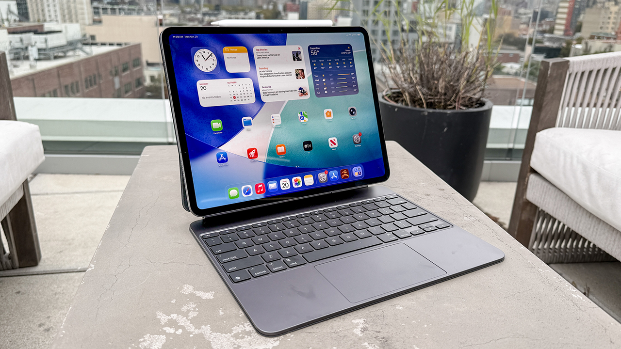 So sánh iPad Pro M5 và Pro M2 So sánh iPad Pro M5 và Pro M2