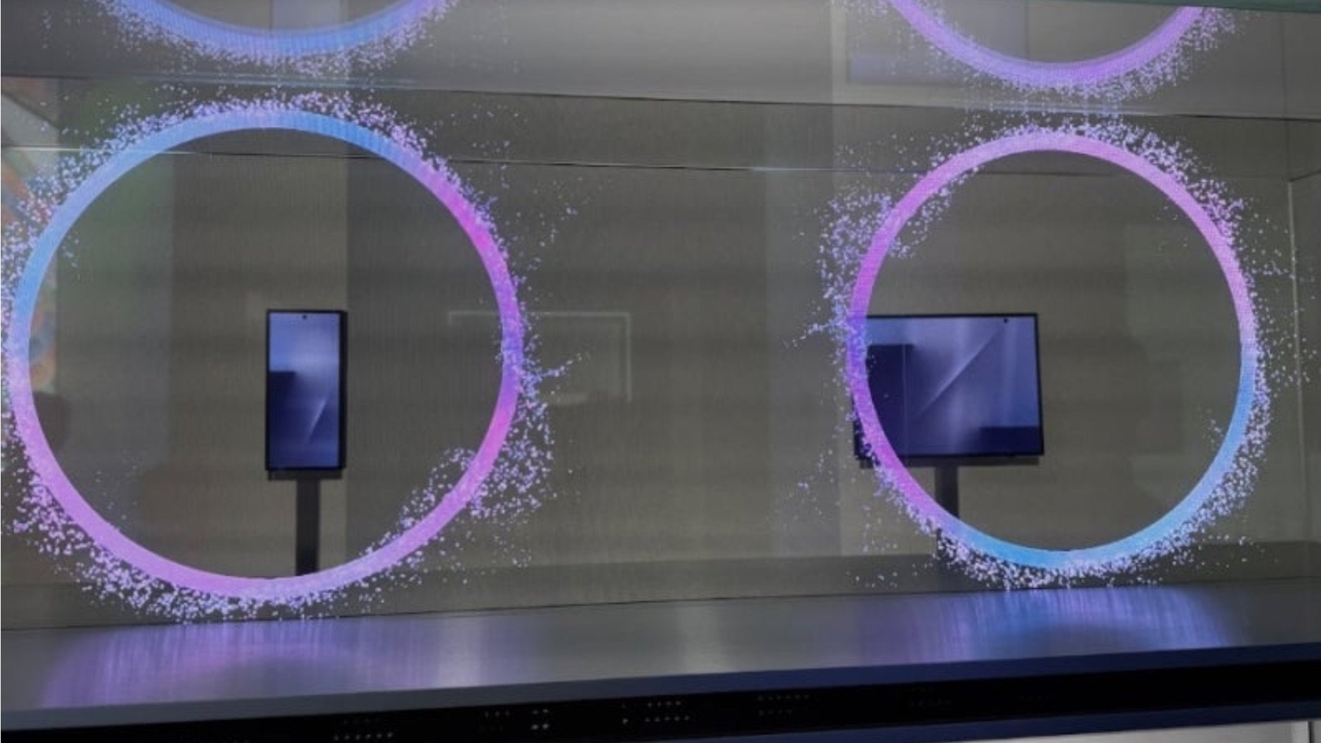 Galaxy Z Trifold Galaxy Z Trifold