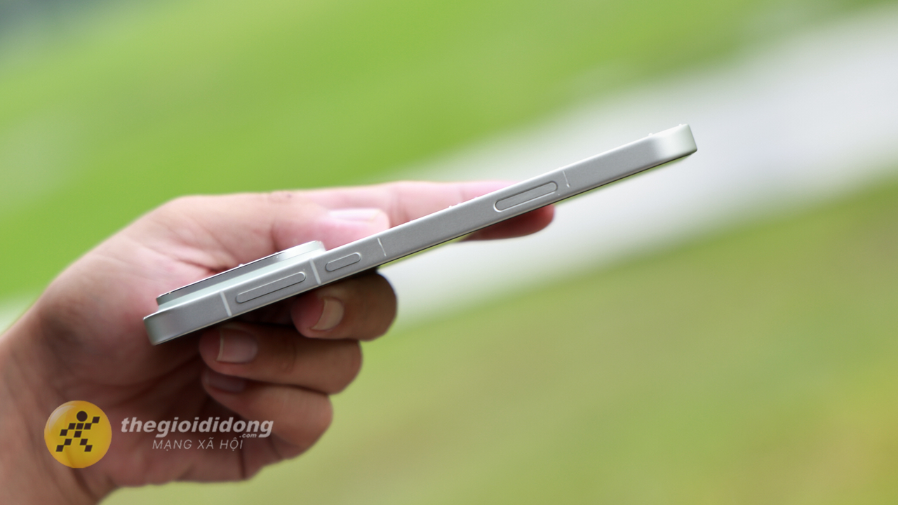 Trên Tay Oppo Find X9 Pro: Thiết Kế Cao Cấp, Camera Hasselblad, Pin Khủng 7.500 Mah Trên Tay Oppo Find X9 Pro: Thiết Kế Cao Cấp, Camera Hasselblad, Pin Khủng 7.500 Mah