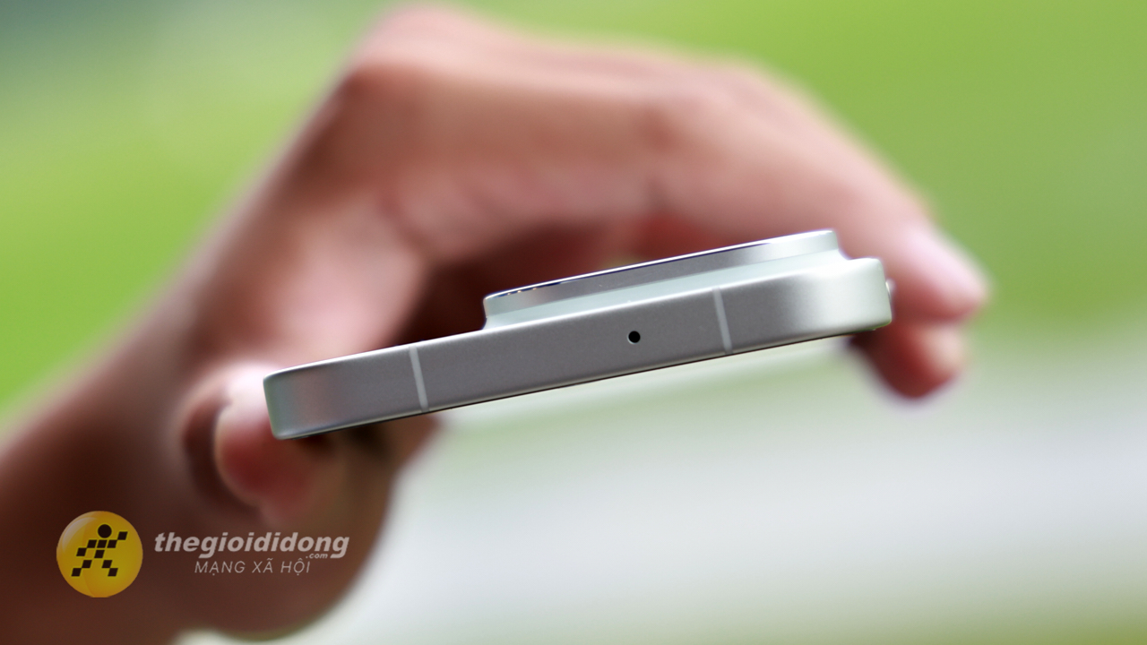 Trên Tay Oppo Find X9 Pro: Thiết Kế Cao Cấp, Camera Hasselblad, Pin Khủng 7.500 Mah Trên Tay Oppo Find X9 Pro: Thiết Kế Cao Cấp, Camera Hasselblad, Pin Khủng 7.500 Mah