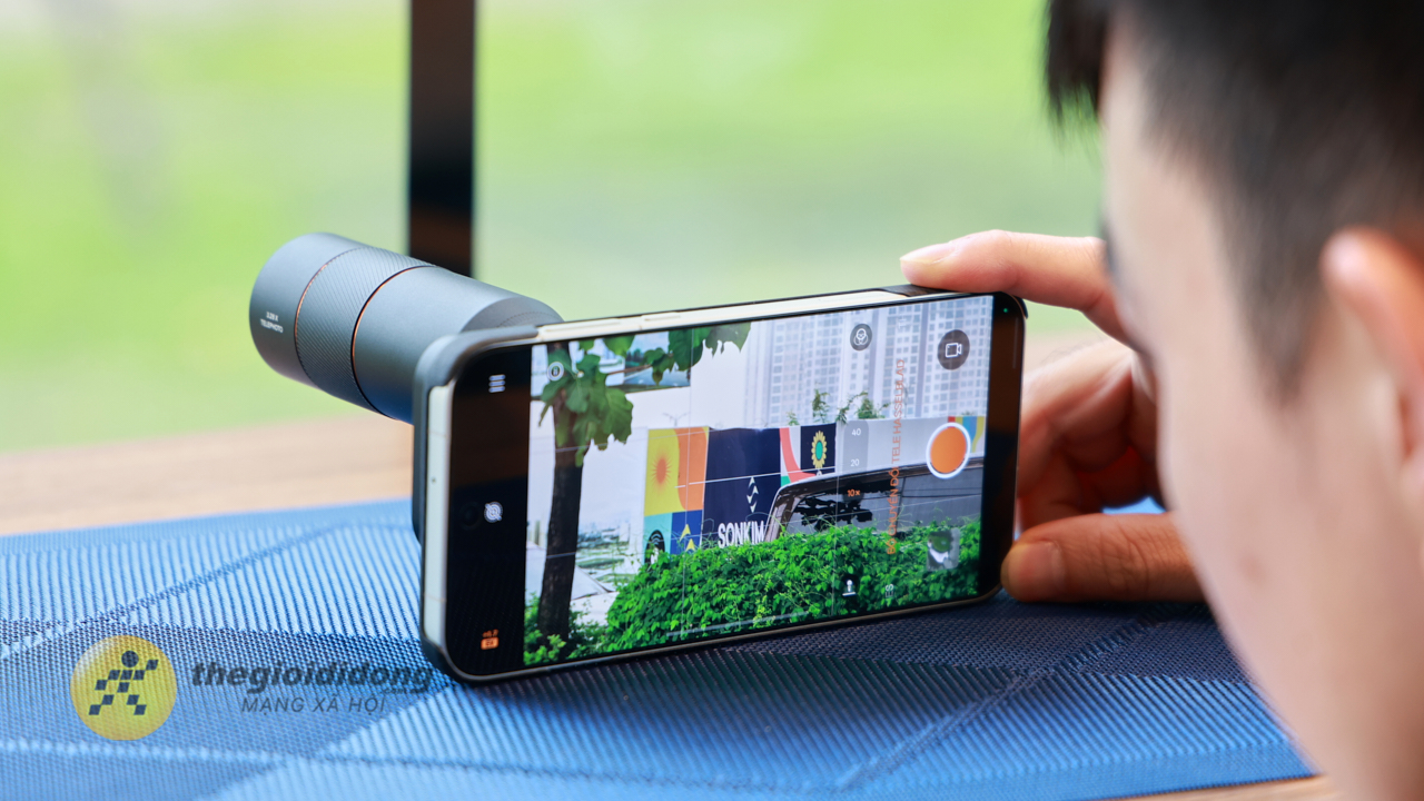 Trên Tay Oppo Find X9 Pro: Thiết Kế Cao Cấp, Camera Hasselblad, Pin Khủng 7.500 Mah Trên Tay Oppo Find X9 Pro: Thiết Kế Cao Cấp, Camera Hasselblad, Pin Khủng 7.500 Mah