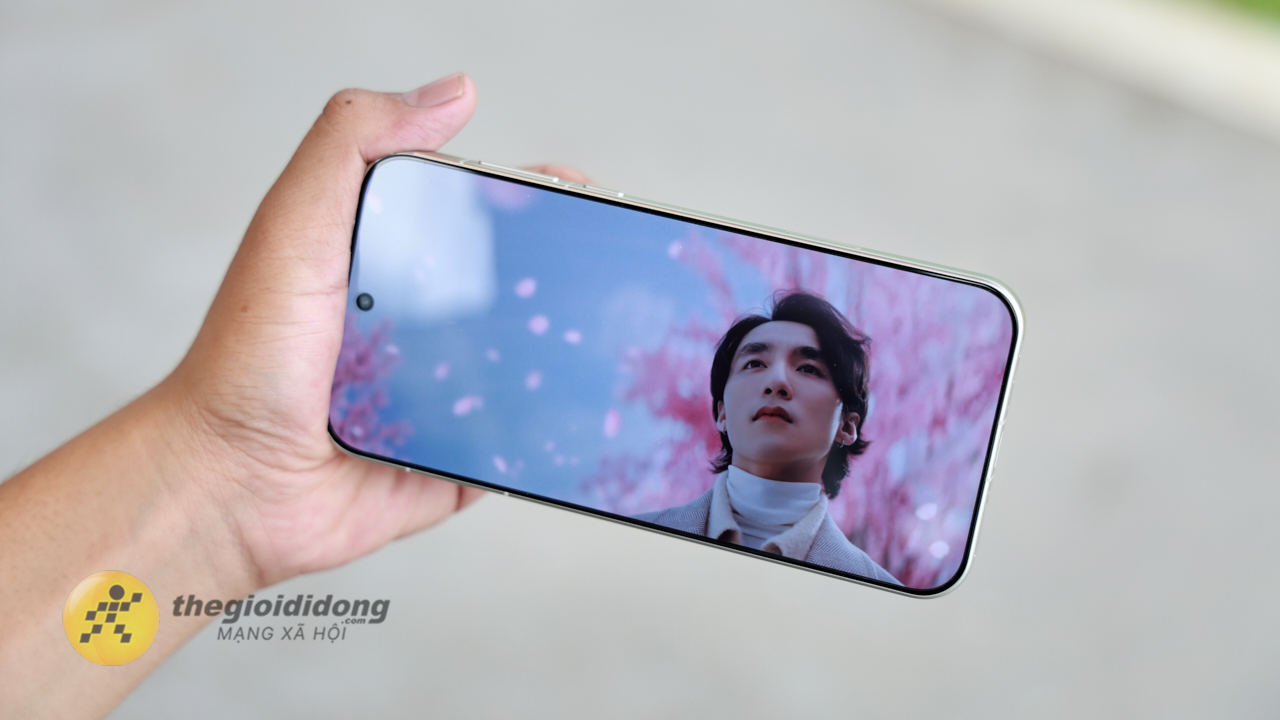 Trên Tay Oppo Find X9 Pro: Thiết Kế Cao Cấp, Camera Hasselblad, Pin Khủng 7.500 Mah Trên Tay Oppo Find X9 Pro: Thiết Kế Cao Cấp, Camera Hasselblad, Pin Khủng 7.500 Mah