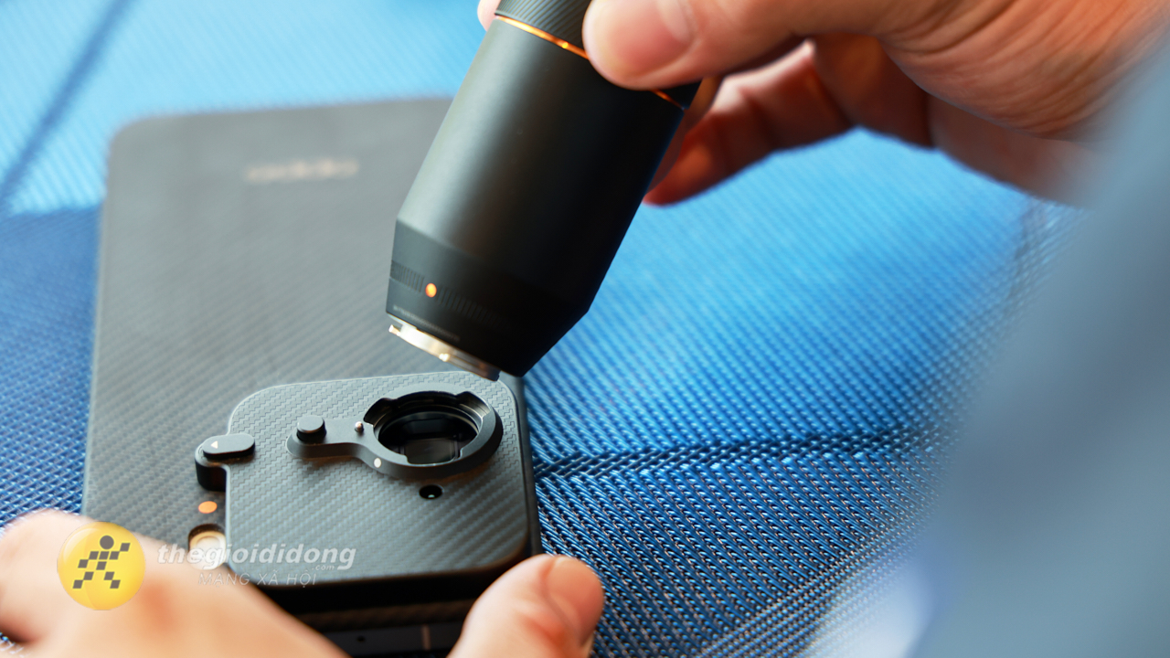 Trên Tay Oppo Find X9 Pro: Thiết Kế Cao Cấp, Camera Hasselblad, Pin Khủng 7.500 Mah Trên Tay Oppo Find X9 Pro: Thiết Kế Cao Cấp, Camera Hasselblad, Pin Khủng 7.500 Mah