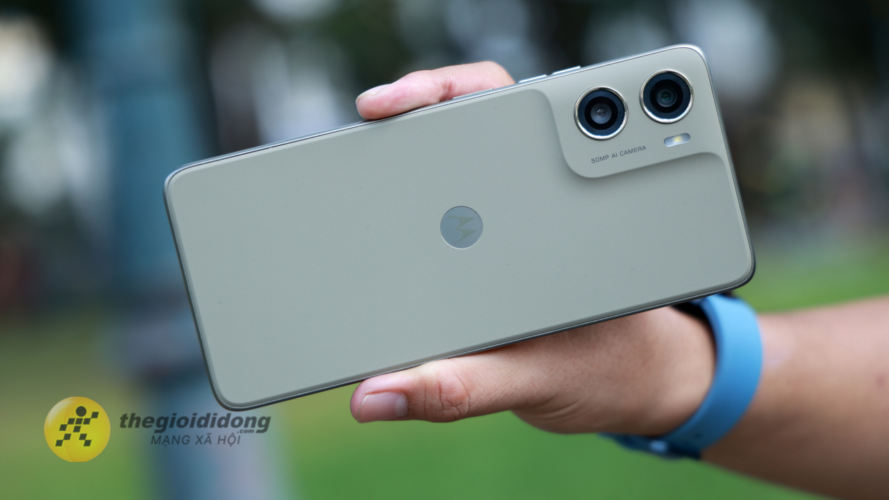 Trên tay motorola G06 Power: Chiếc smartphone rẻ nhất có pin 7.000 mAh tại Thế Giới Di Động