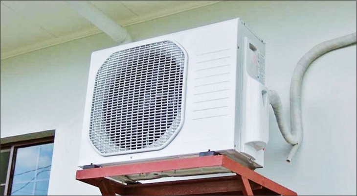 Cục nóng không hoạt động, quạt không quay cho thấy cục nóng đã bị mất nguồn điện hoặc các bộ phận khởi động như tụ điện, bo mạch đã bị hỏng hoàn toàn