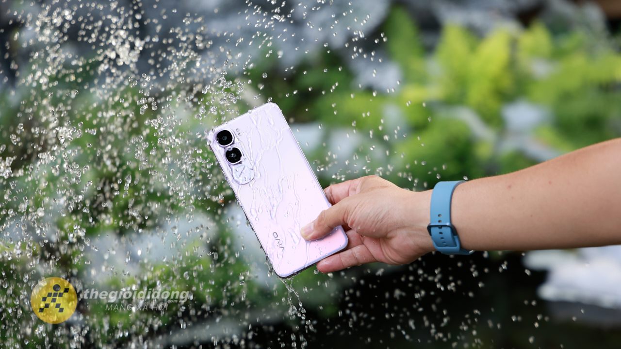 Độ bền IP69 của vivo Y21d chống nước và va đập