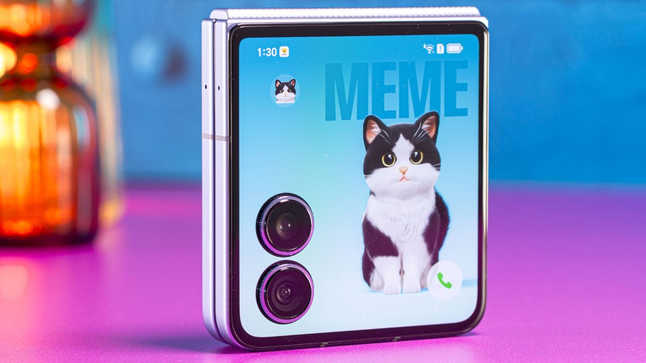 Vết Gấp Trên Màn Hình Trong Gần Như Vết Gấp Trên Màn Hình Trong Gần Như