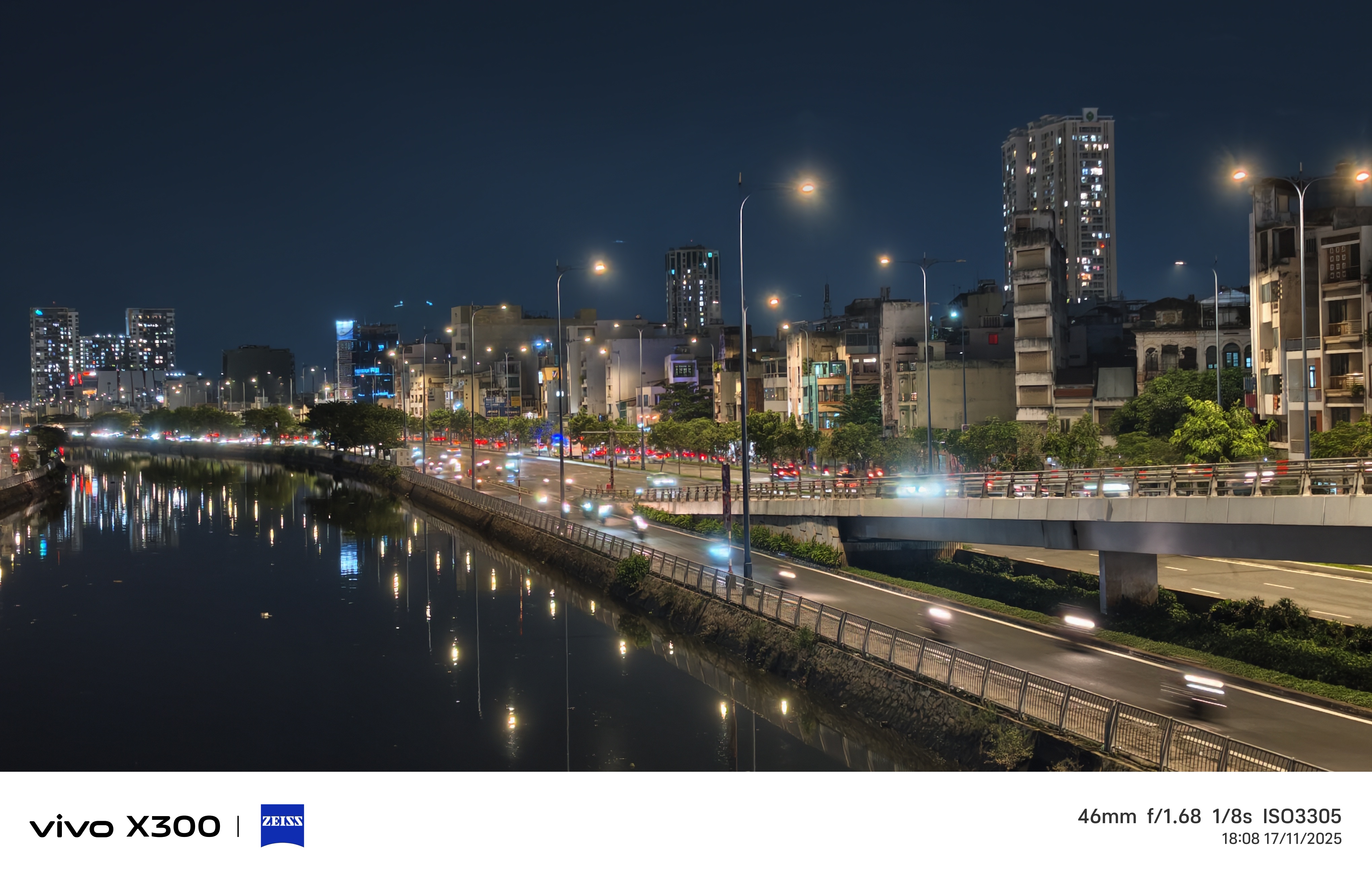 Trên tay vivo X300 5G: Flagship nhỏ gọn đỉnh cao với Dimensity 9500, camera Zeiss 200 MP Trên tay vivo X300 5G: Flagship nhỏ gọn đỉnh cao với Dimensity 9500, camera Zeiss 200 MP