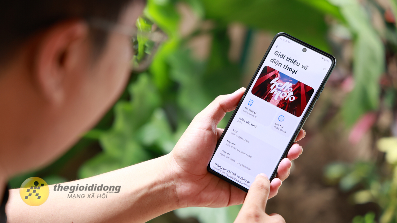 Đánh Giá Motorola Razr 60 5G: Có Mới Mẻ, Nhưng Vẫn Thiếu Chút Xíu Để Hoàn Hảo