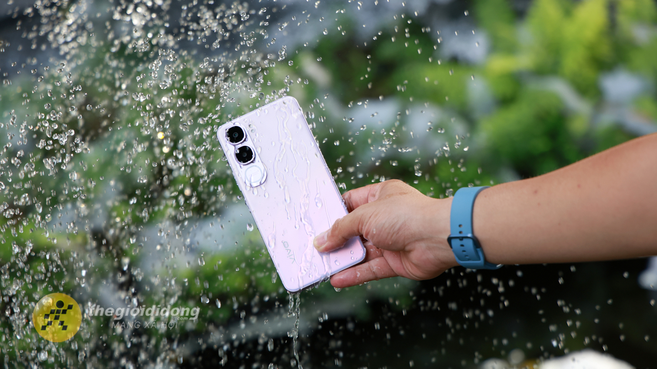 Trên Tay Vivo Y21D: Thiết Kế Trẻ Trung Với Camera 50 Mp, Pin 6.500 Mah