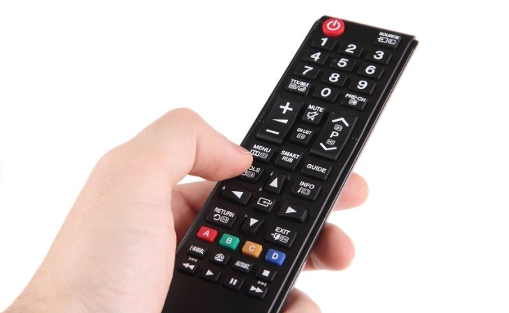 Kiểm tra remote có bị kẹt nút không